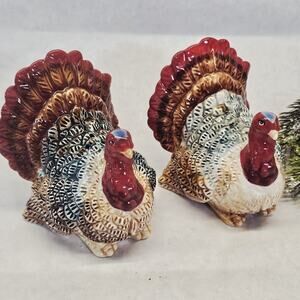 Turkey Mr & Mrs Salt & Pepper Shakers Vintage Thanksgiving Table Decor 2008